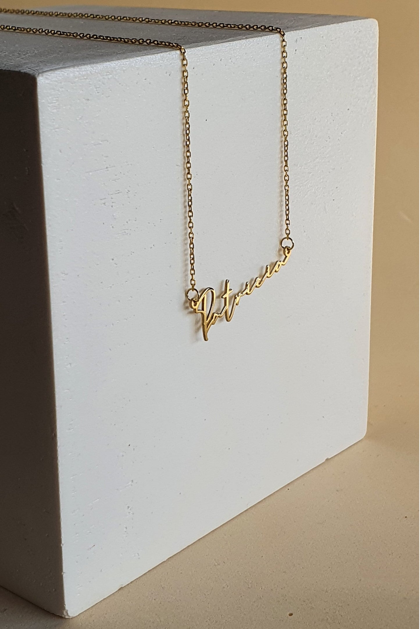 Horizontal 2 Side Name Necklace